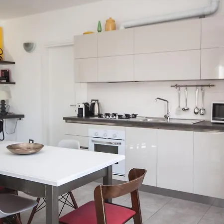 Via Volta Lenno By Lovecomo *