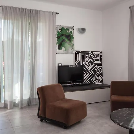 Via Volta Lenno By Lovecomo